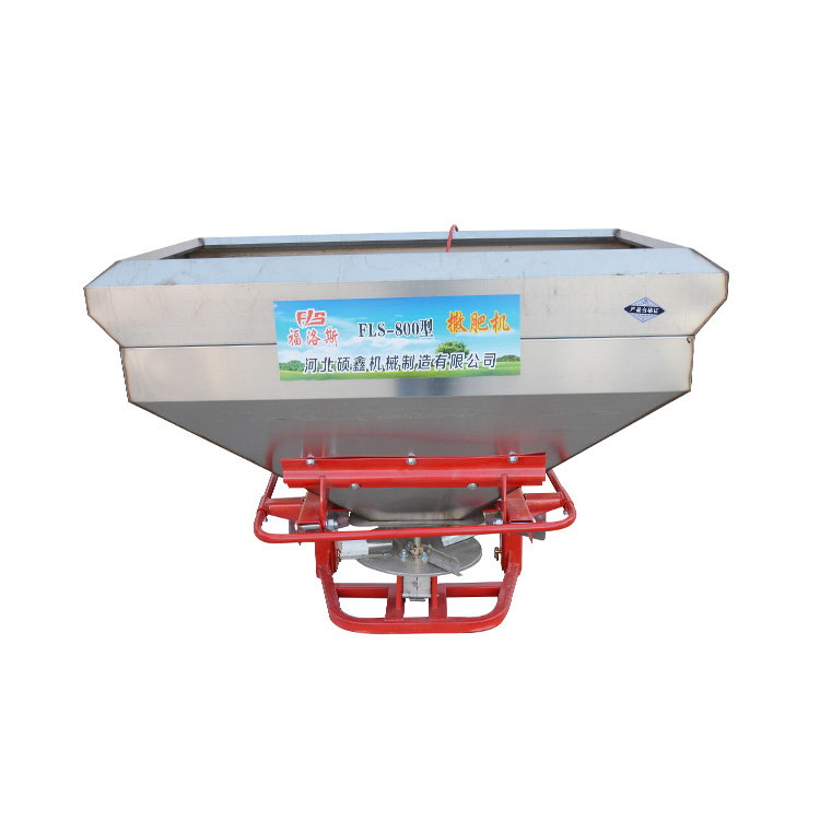 How Does a Fertilizer Spreader Improve Lawn and Field Productivity?
