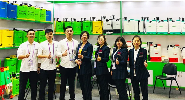 Farmguard Taizhou Guangfeng Pump Hand Plastic Backpack Agricultural Pesticide Sprayer Manufacturer 16L20L18L