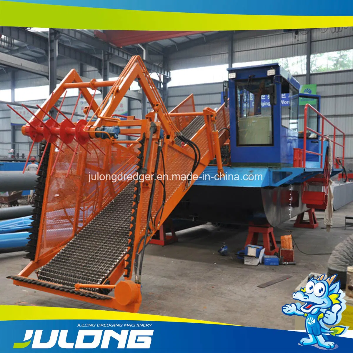 Full Automatic Aquatic Weed Harvester for Cleaning Waterways