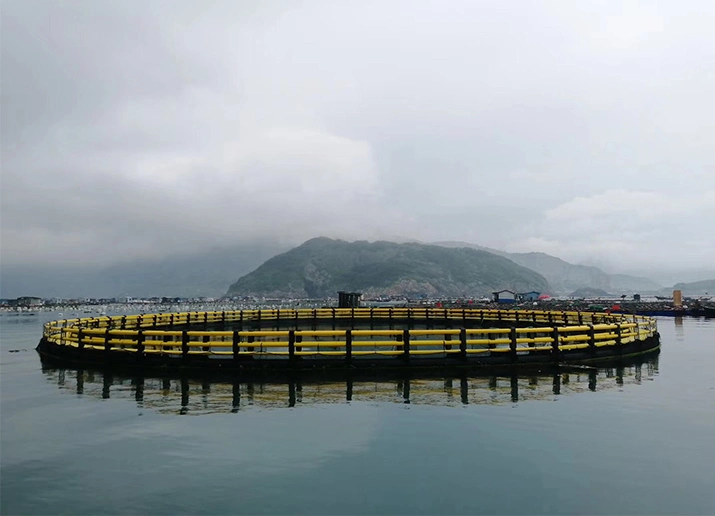 HDPE Floating Pisciculture Fish Farm Flottant