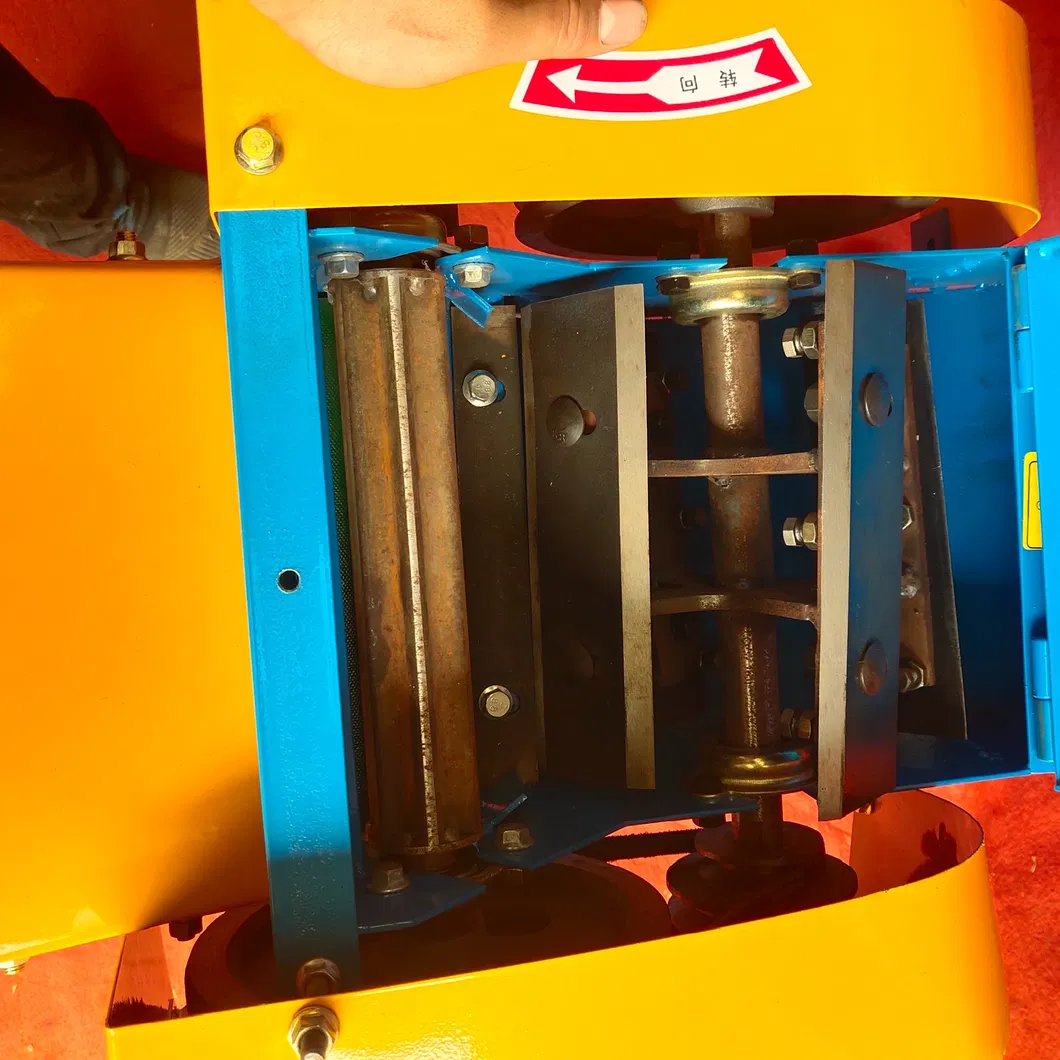 Manufacturer Selling Portable Grinding Type Chaff Slicer Machinery for Cutting Grass