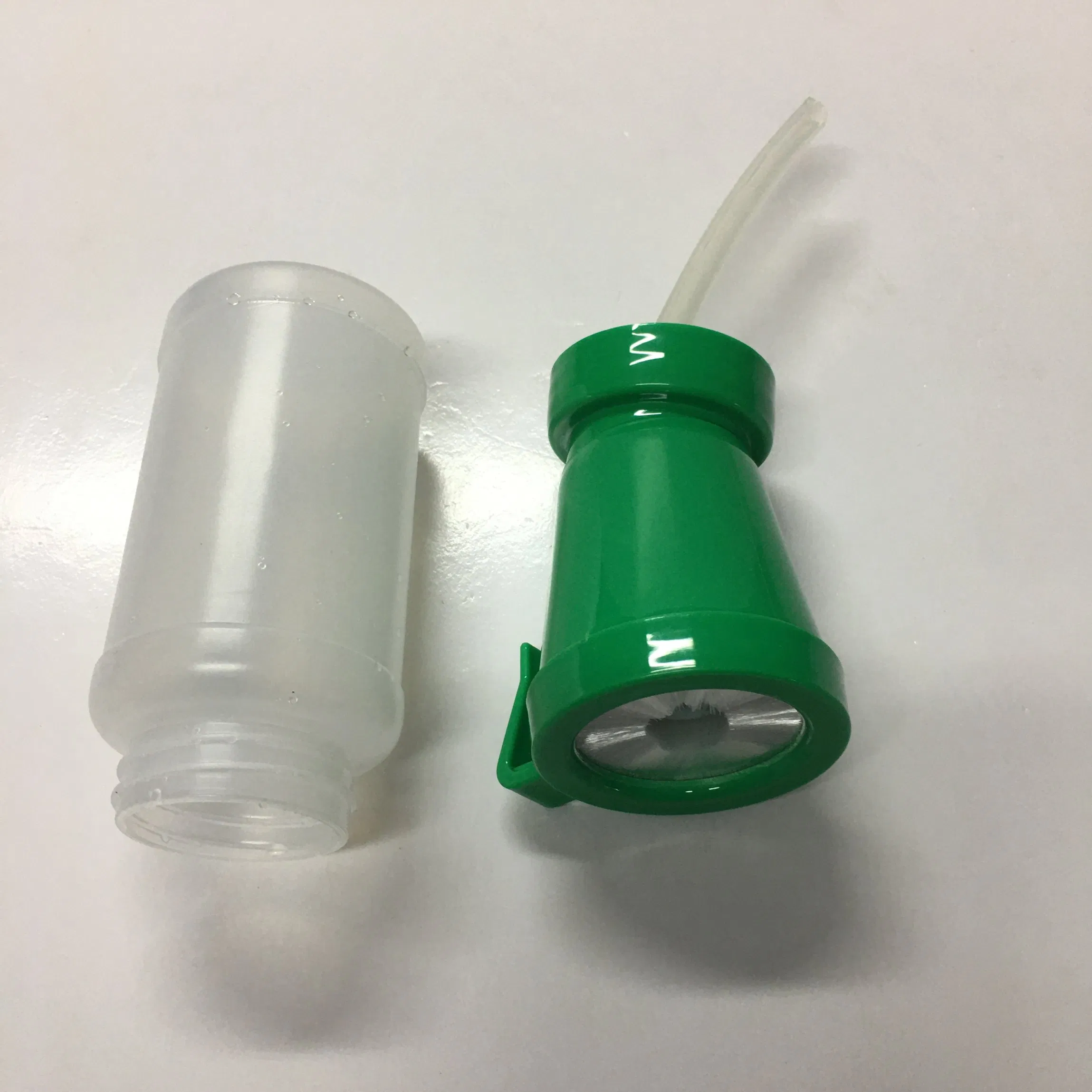 Medicated Bath Cup Non Reflowable Teat DIP Cup for Cows 92g Green 300ml Foaming Teat Dippers