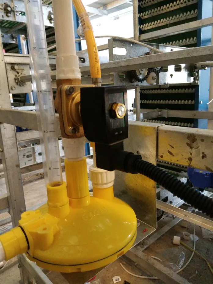 Nipple Drinker Watering Line System for Chicken/Broiler/Layer/Duck