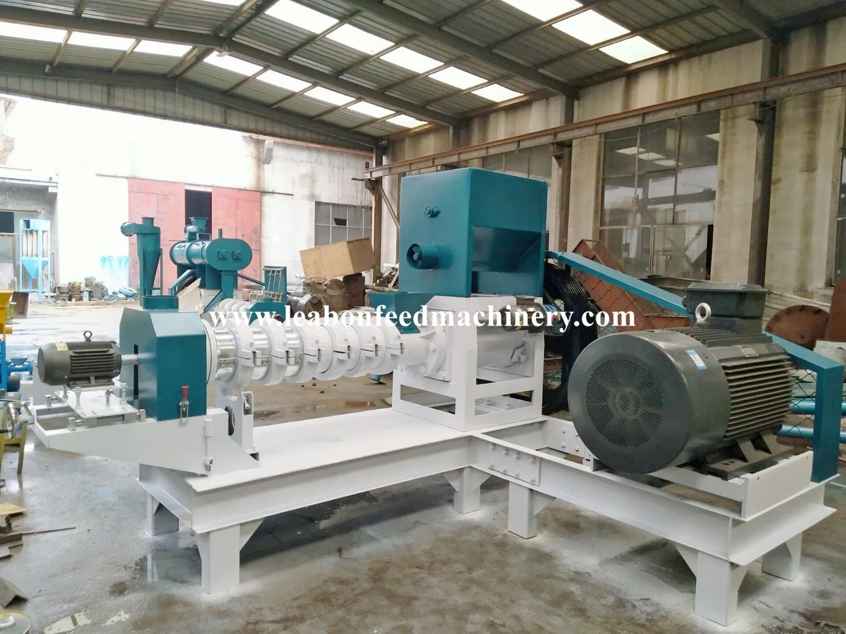 Poultry Feed Manufacturing Machine Pet Floating Fish Feed Machine Price