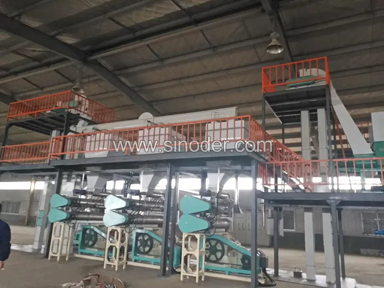Small Capacity Chicken Feed Pellet Machine Fish Feed Extruder Price Soybean Puffing Machine for Animal Feed Making Plant