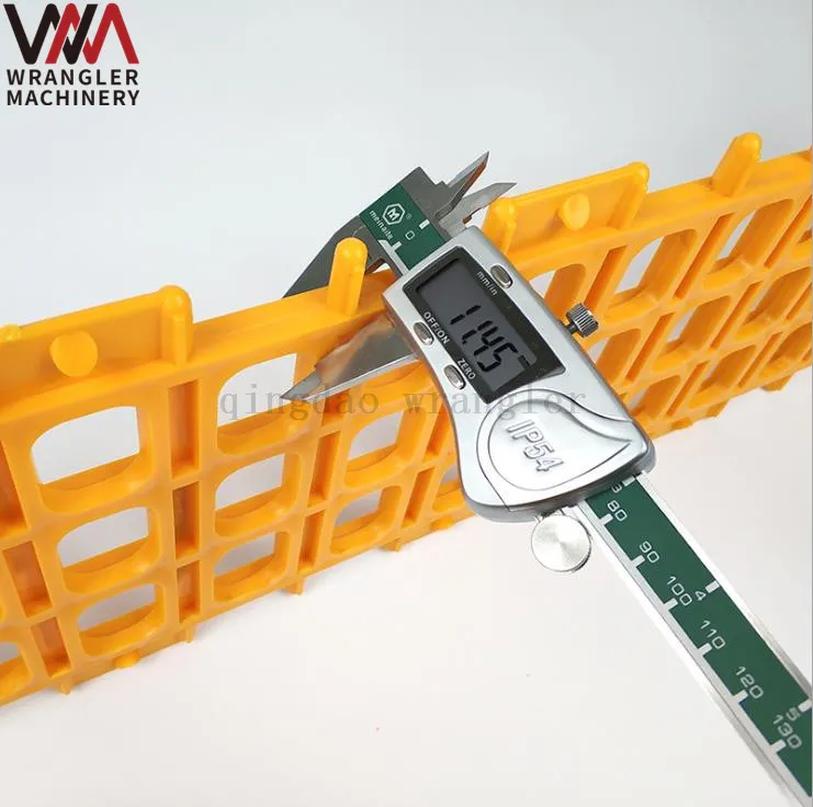 Turnover Plastic Duck/Chicken/Pigeon Basket Transport